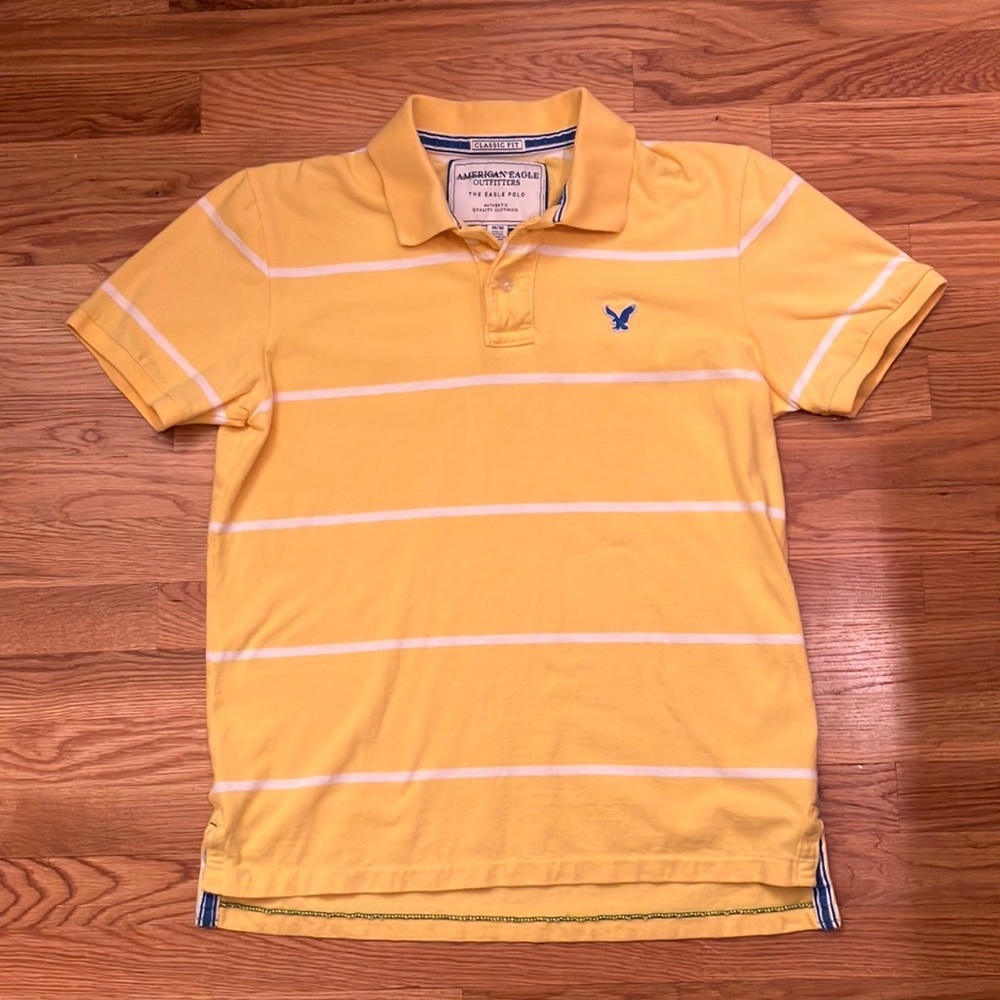 Vintage yellow medium polo short sleeve shirt